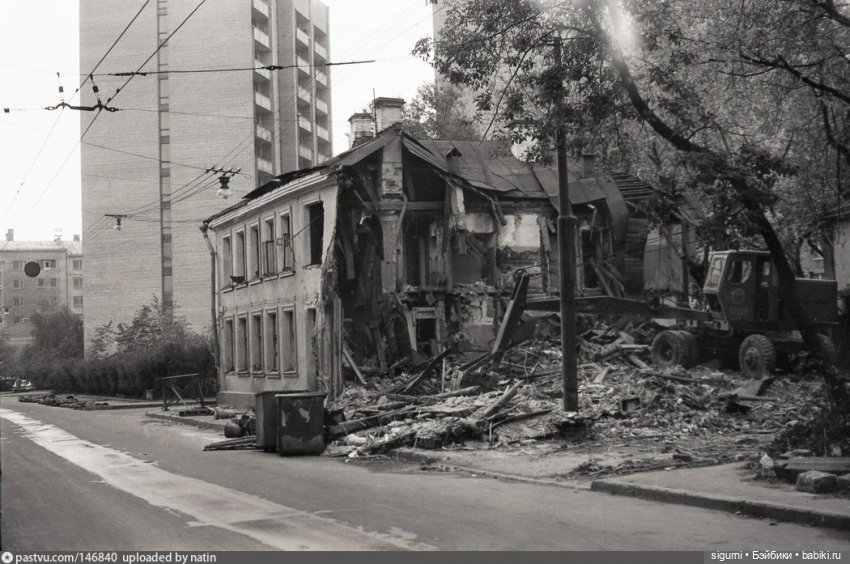Маршруты московские... Сам себе экскурсовод