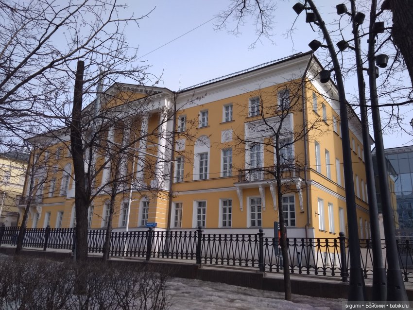 Маршруты московские... К куклам и на бульвары