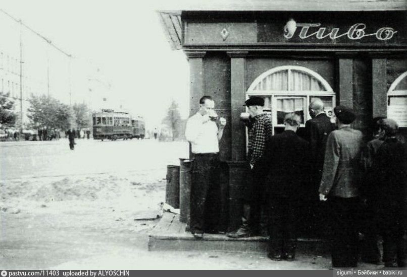 Маршруты московские... К куклам и на бульвары