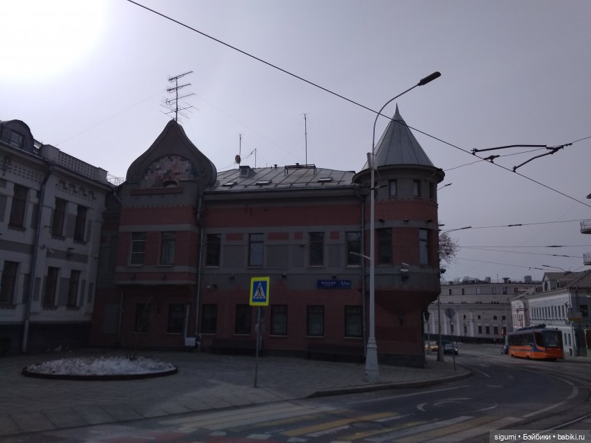 Маршруты московские... К куклам и на бульвары