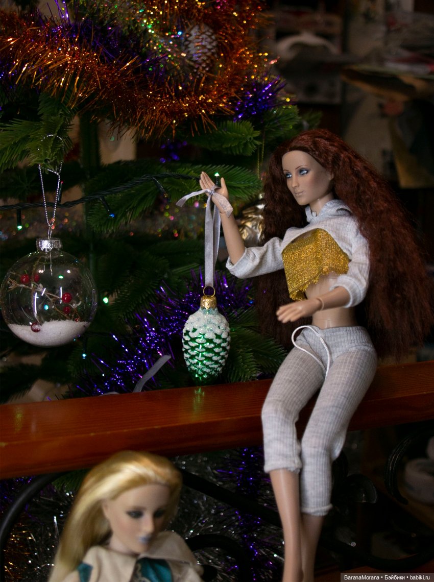 Наряжаем елку в тишине зимней ночи