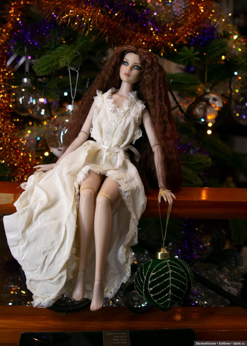 Наряжаем елку в тишине зимней ночи