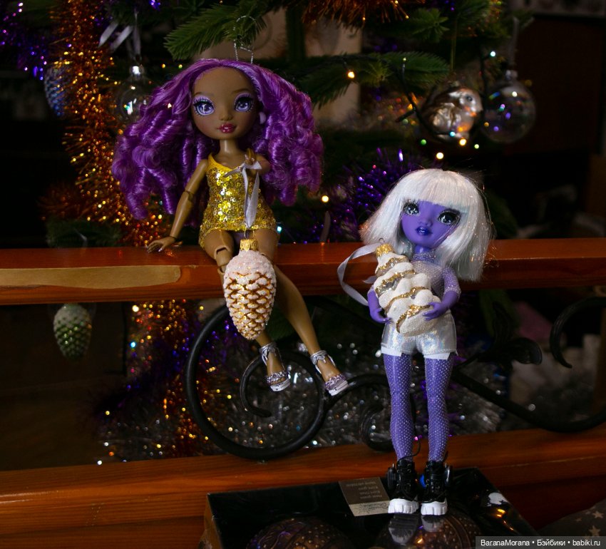 Наряжаем елку в тишине зимней ночи