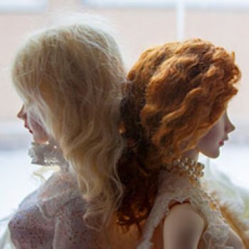 Начало зимних сумерек, разговоры близняшек