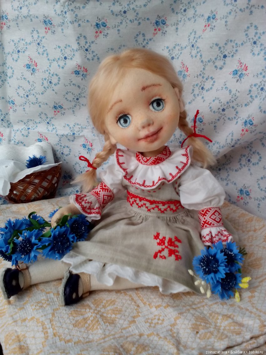Авторская текстильная кукла Алеська