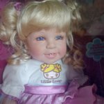 Маленькая прелестница Adora