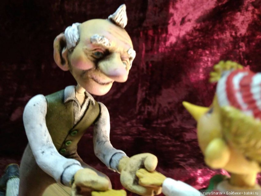 Ожившие куклы деды Юрлы на Тишинке (фото 2)