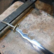 Кованый меч для темного эльфа