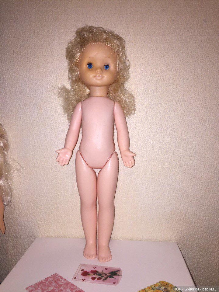 Новый образ блондинки родом из СССР (фото 4)