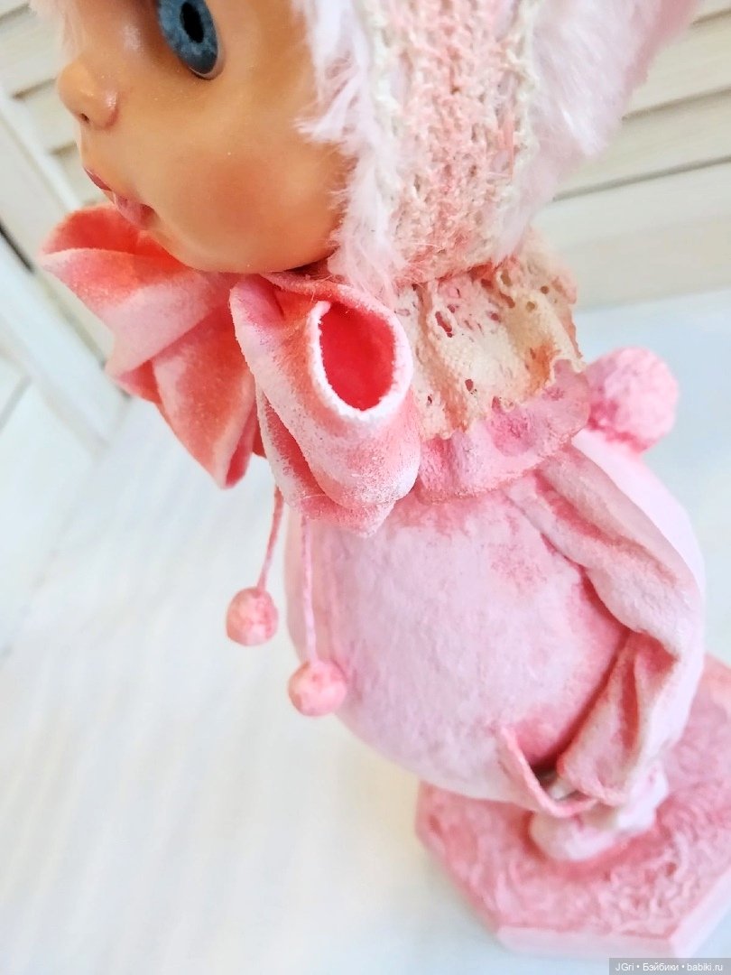 Новая жизнь старой куклы. Розовый кролик