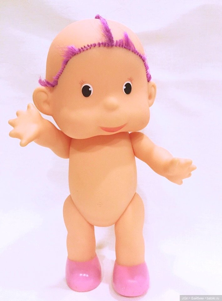 Новая жизнь старой куклы. Цветы для мамы