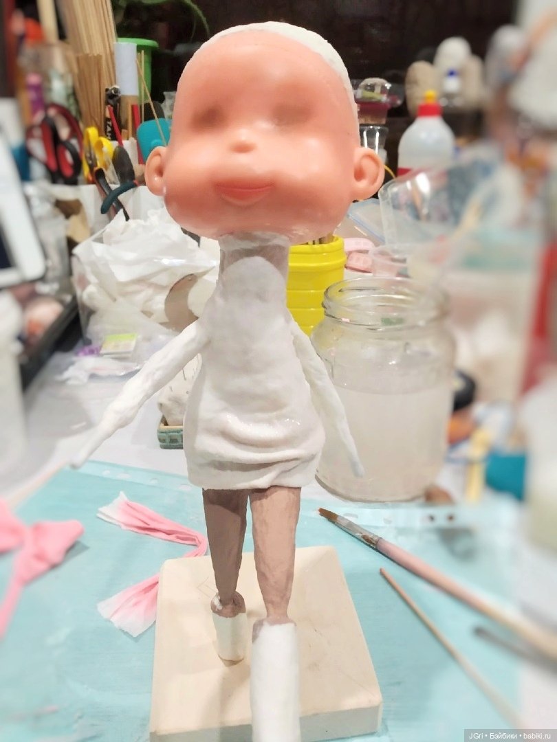 Новая жизнь старой куклы. Цветы для мамы (фото 3)