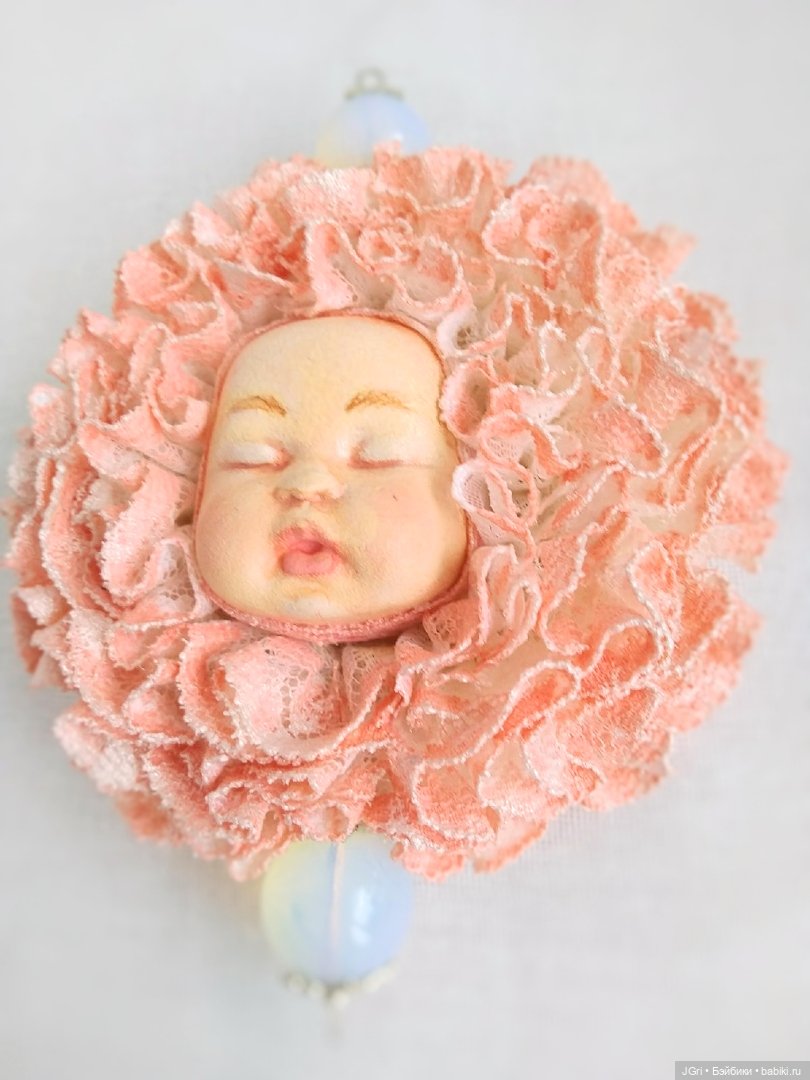 Подвес с кукольным личиком | Бэйбики Подвес с кукольным личиком