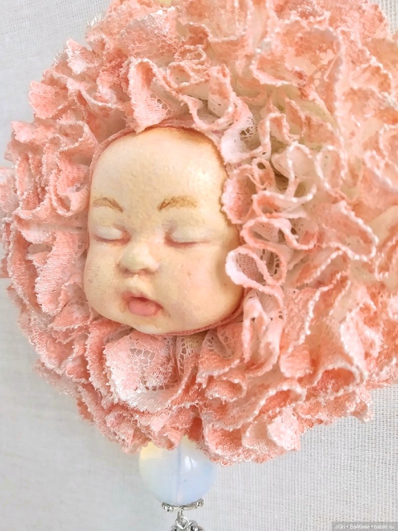 Подвес с кукольным личиком | Бэйбики Подвес с кукольным личиком