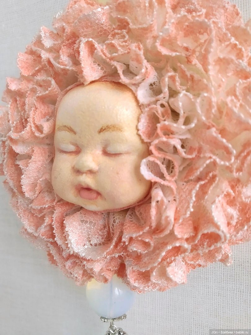 Подвес с кукольным личиком | Бэйбики Подвес с кукольным личиком