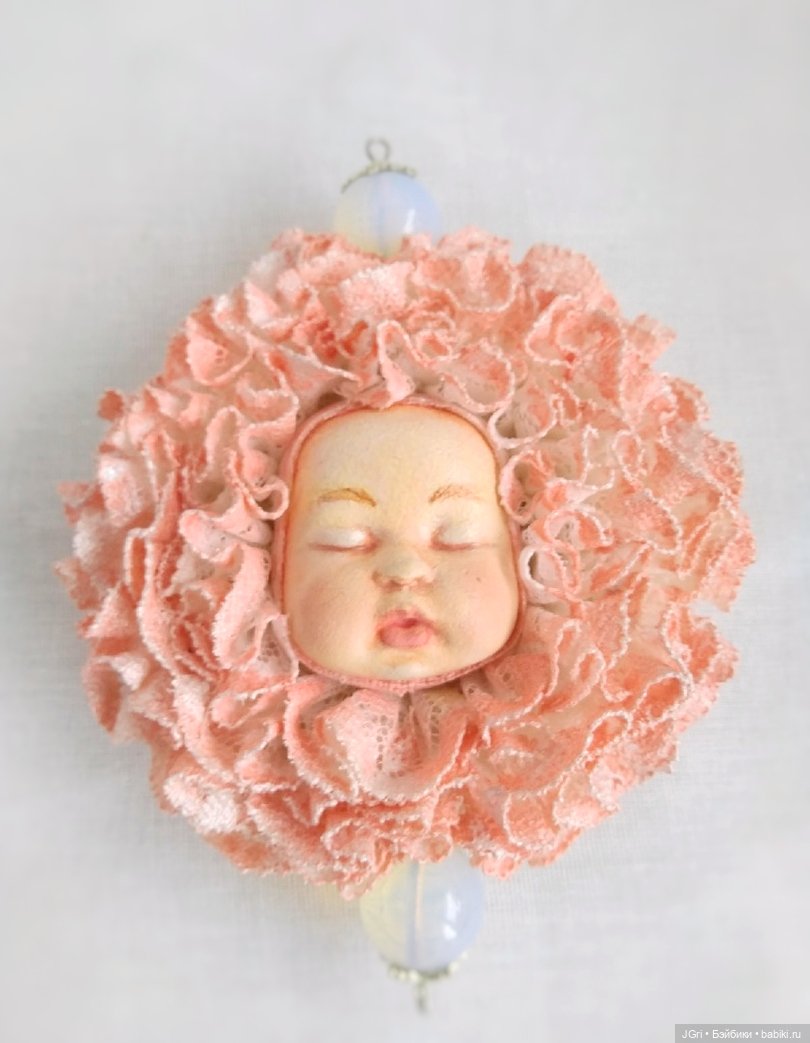 Подвес с кукольным личиком | Бэйбики Подвес с кукольным личиком (фото 9)