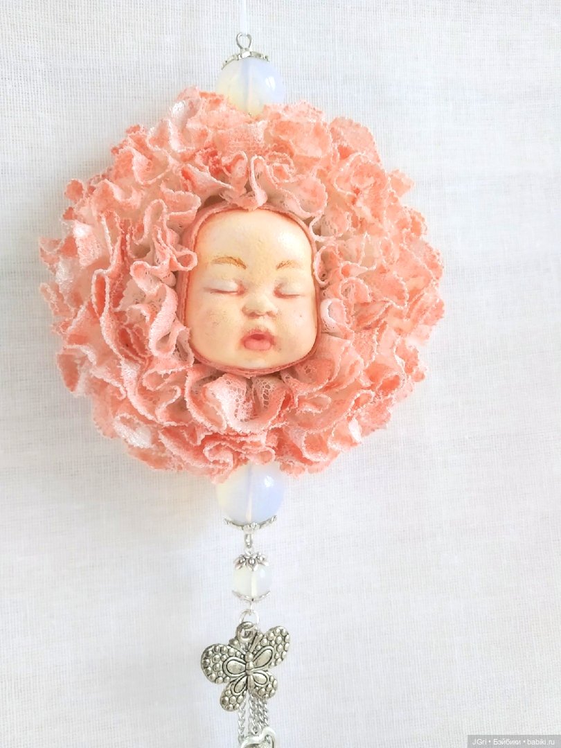 Подвес с кукольным личиком | Бэйбики Подвес с кукольным личиком