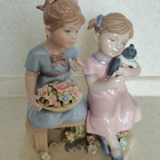 Две подружки