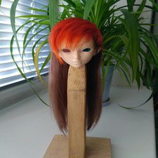 Яркий парик на Minifee