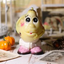 А может -его позовут по имени