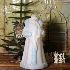 Красные щеки Деда Мороза наводили на мысль о сибирском здоровье