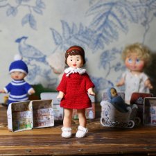 В чулан закрою кукол