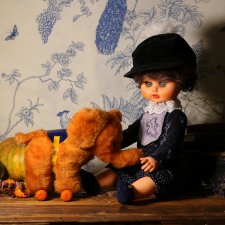 Одному мальчику очень хотелось увидеть слона