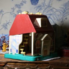 Кукольные домики придумали гении