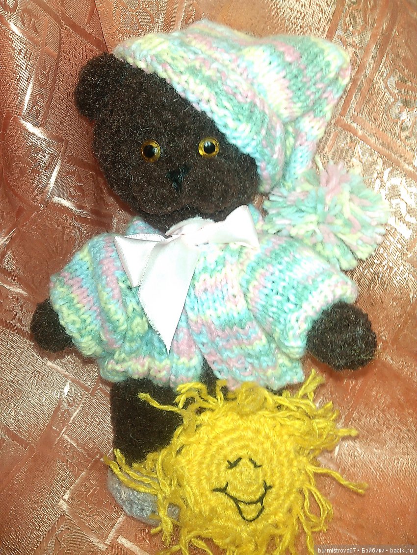 Мишка из велюровой пряжи — Вязаные игрушки и амигуруми: крючком (фото 5)