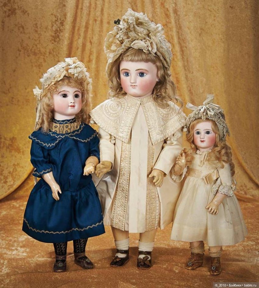 Кукла ведёт новости. Вести кукла. Ведущий кукла с большим ртом. Ведущая кукла. Вести кукла.