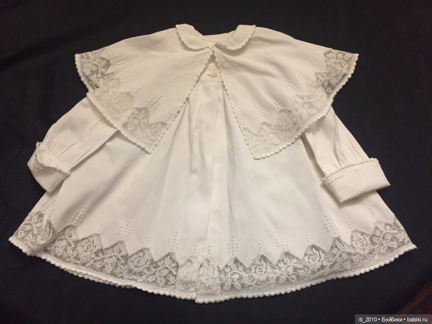 Люблю "девушек" в старинных пальтишках