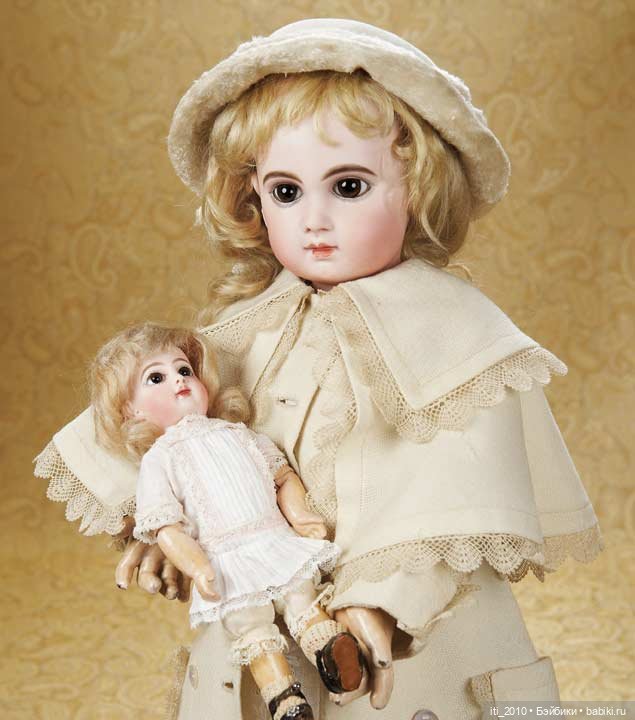 Люблю "девушек" в старинных пальтишках (фото 3)