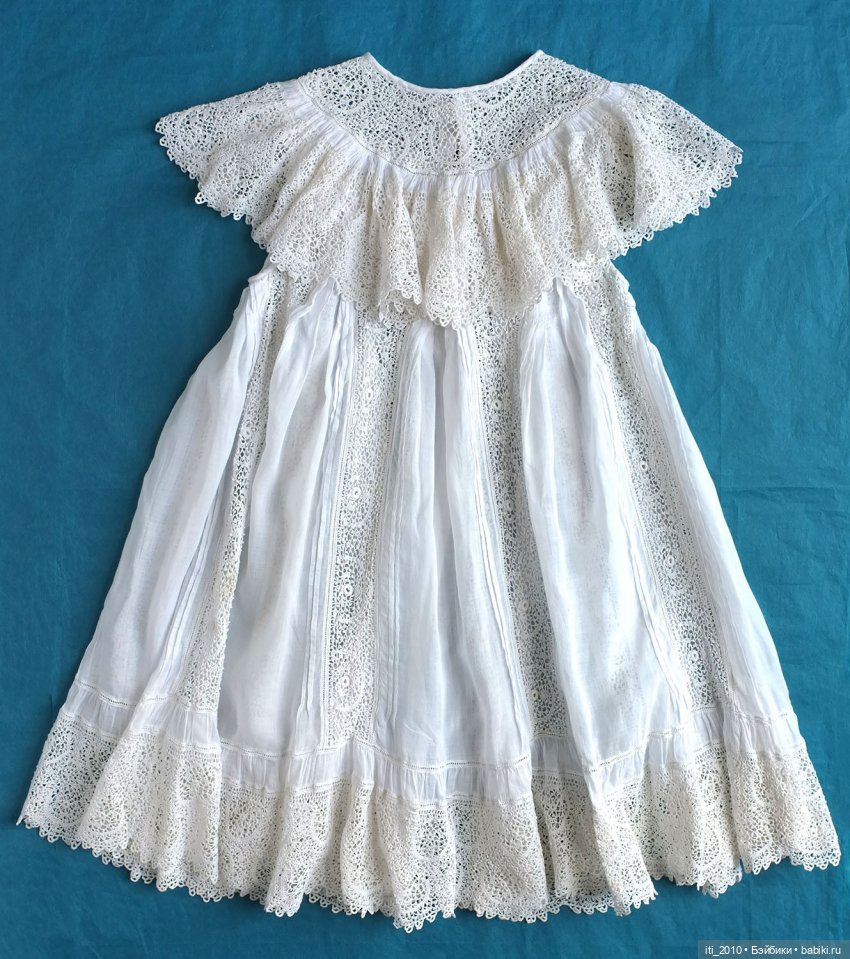 Старинные детские платьица и не только