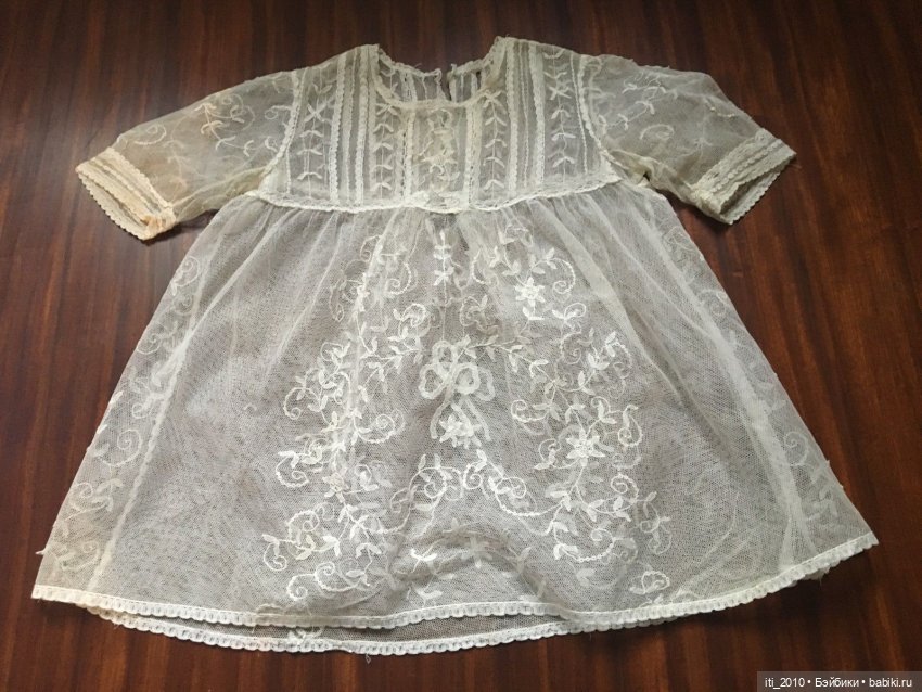 Старинные детские платьица и не только