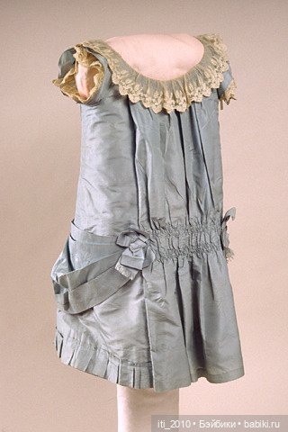 Старинные детские платьица и не только