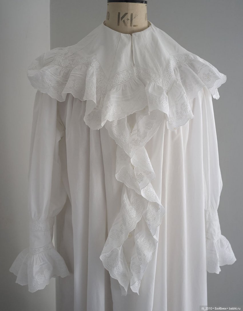 Немножечко старинного белья