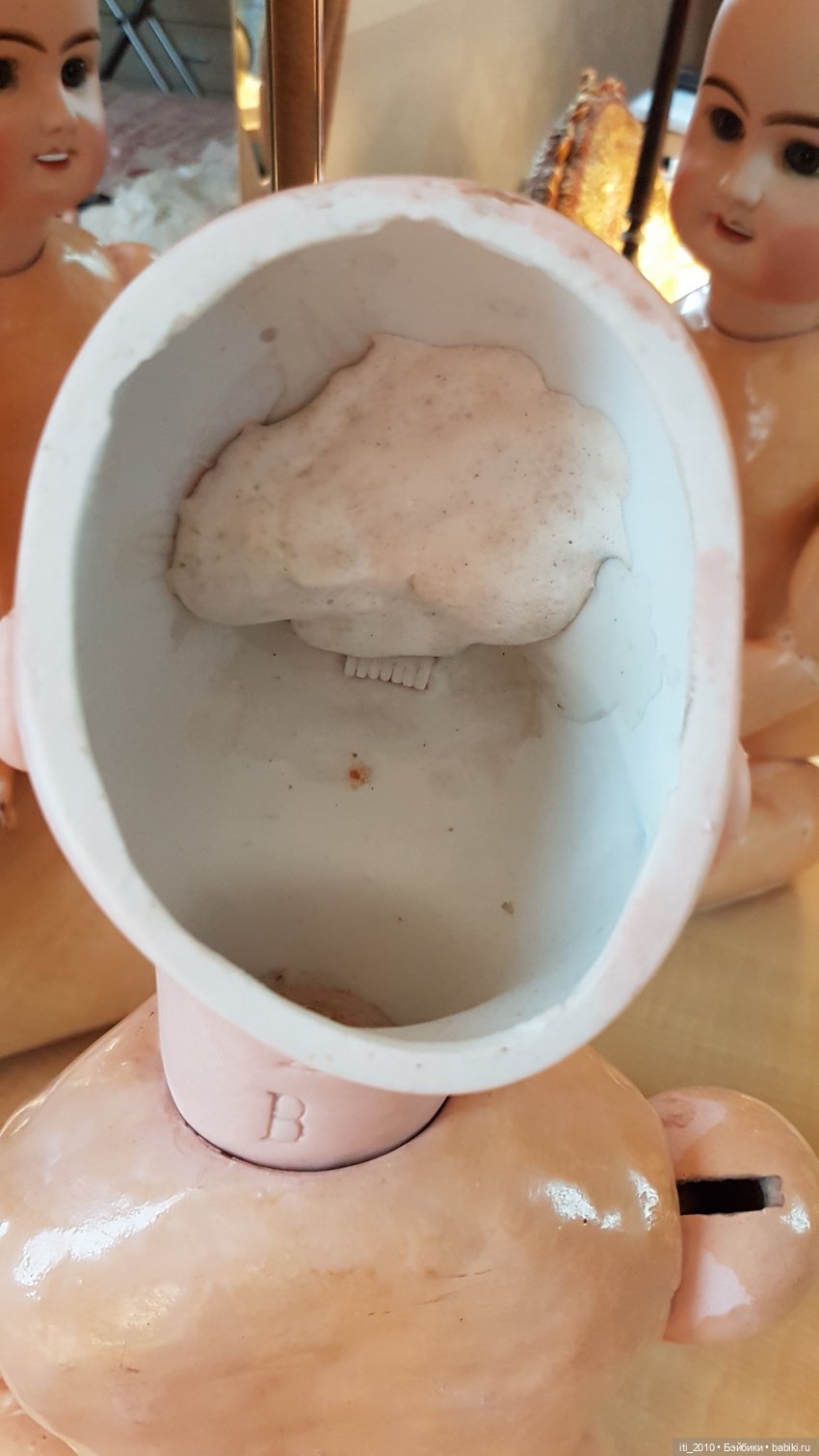 Загадка оказалась RABERY DELPHIEU (RD)>>>>>Помогите опознать французскую антикварную куклу c клеймом 2 B (фото 7)