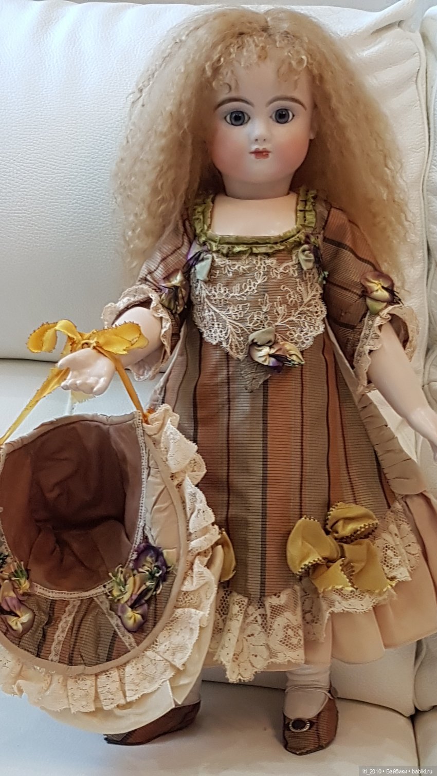 Реплика антикварной куклы Steiner от Mary Lambeth