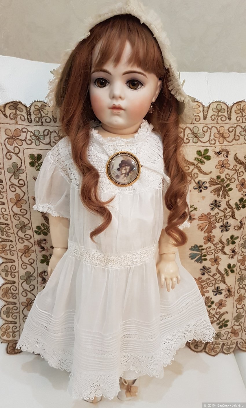 Неземная красавица Bru с особенным мечтательным и горделивым взлядом от Jamie Englert (Джейми Энглерт)