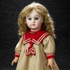 Антикварные мальчики и девочки в морских костюмчиках