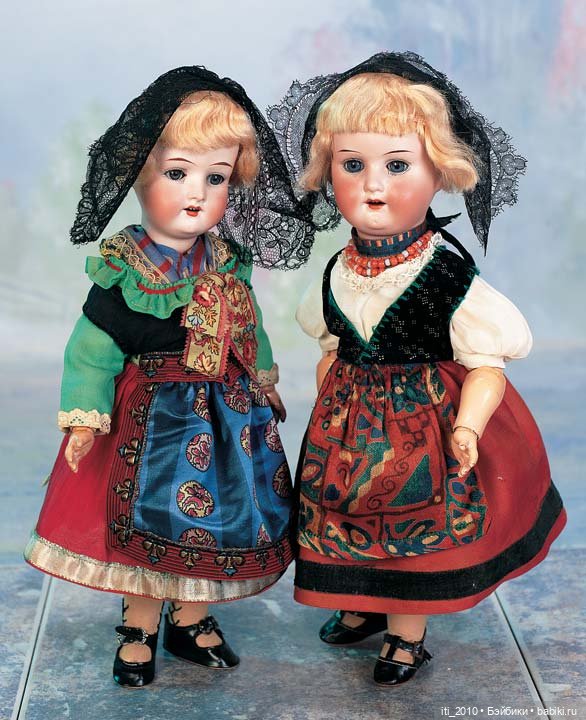 Куклы в народных и национальных костюмах. Часть 1