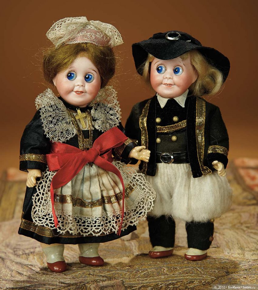 Куклы в народных и национальных костюмах. Часть 1