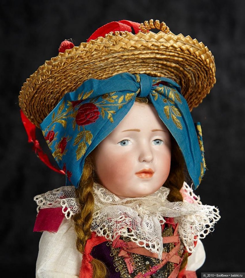 Куклы в народных и национальных костюмах. Часть 1