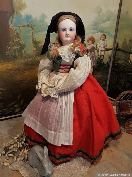 Куклы в народных и национальных костюмах. Часть 1