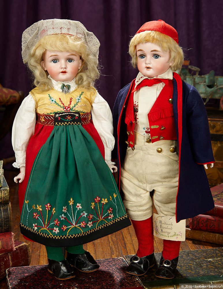 Куклы в народных и национальных костюмах. Часть 1