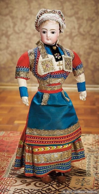 Куклы в народных и национальных костюмах. Часть 1