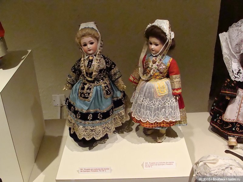 Куклы в народных и национальных костюмах. Часть 1