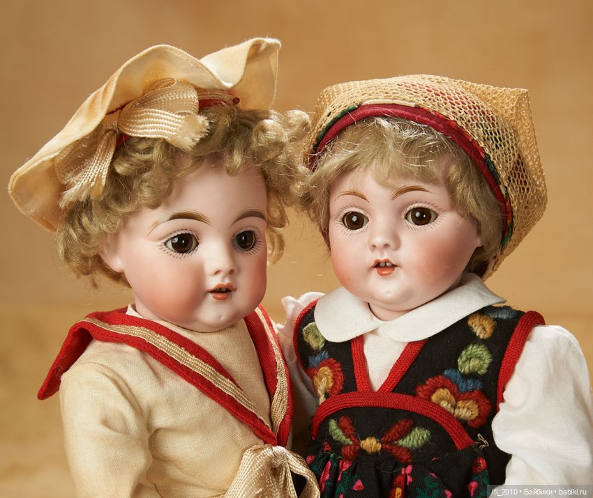 Куклы в народных и национальных костюмах. Часть 1