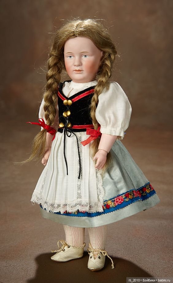 Куклы в народных и национальных костюмах. Часть 1