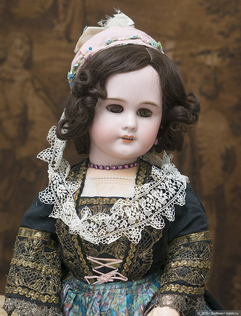 Куклы в народных и национальных костюмах. Часть 1